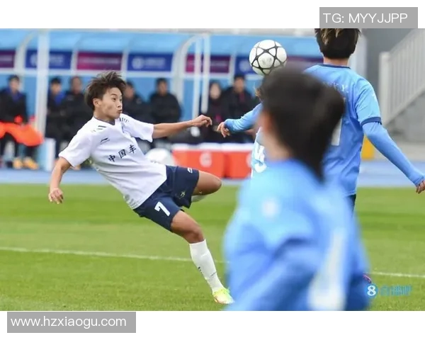 赵磊独家分享足球心得与技巧助你提升球技的秘密解析 赵磊独家分享足球心得与技巧助你提升球技的秘密解析