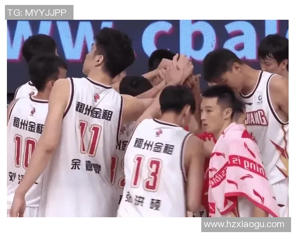 杭州羽毛球队在邀请赛中以50分稳居积分榜首位展现强劲实力 杭州羽毛球队在邀请赛中以50分稳居积分榜首位展现强劲实力