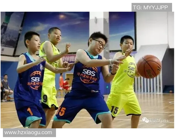 重庆篮球队灵活性变革引发热议探索新战术与团队协作的未来发展 重庆篮球队灵活性变革引发热议探索新战术与团队协作的未来发展